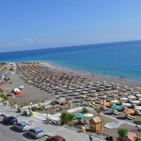 Elli Location Rodos شقة